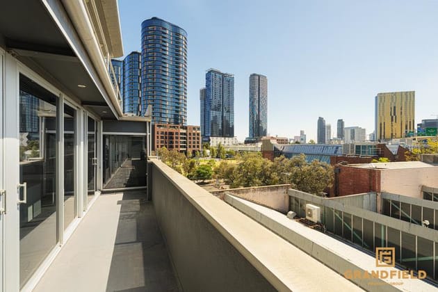 Suite 4/2-4 Douglas Street Southbank VIC 3006 - Image 5