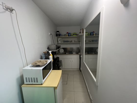 1/4 Aerodrome Road Maroochydore QLD 4558 - Image 5