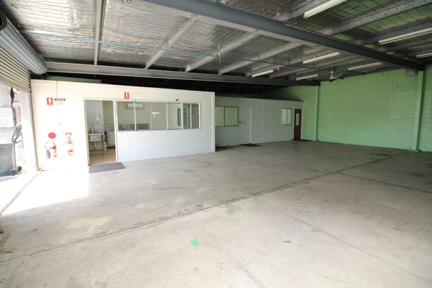 Unit 3/20 Yeatman St Hyde Park QLD 4812 - Image 3