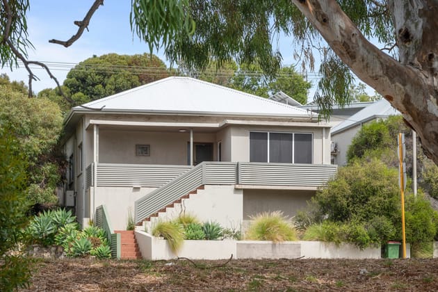 77 Stirling Highway North Fremantle WA 6159 - Image 1