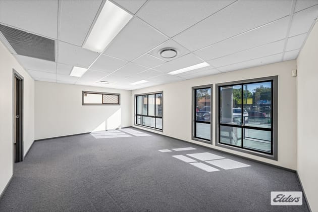 3/3 Belbora Road Shailer Park QLD 4128 - Image 2