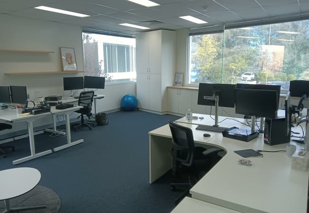Level 1 Unit 2C/18 Napier Close Deakin ACT 2600 - Image 5