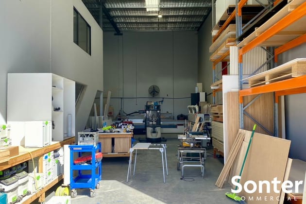 35/8 Distribution Court Arundel QLD 4214 - Image 2