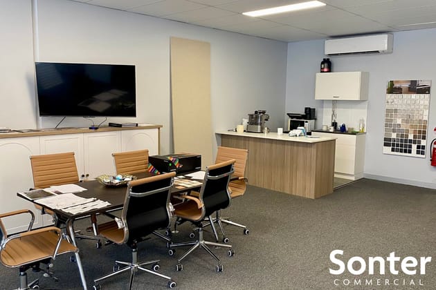 35/8 Distribution Court Arundel QLD 4214 - Image 4