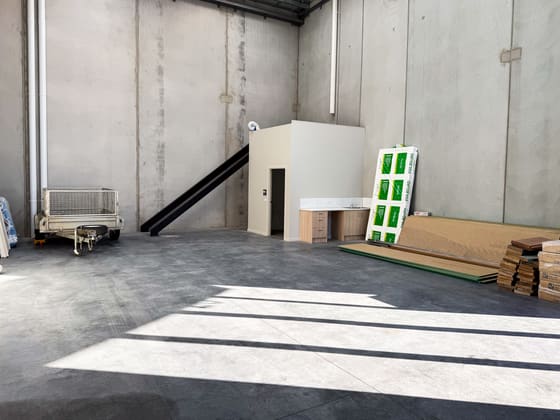 25 Zinc Circuit Cranbourne North VIC 3977 - Image 5