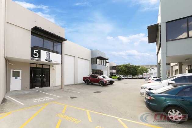 5/787 Kingsford Smith Drive Eagle Farm QLD 4009 - Image 2