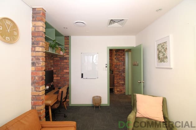 6/4 Mylne Street Toowoomba City QLD 4350 - Image 3