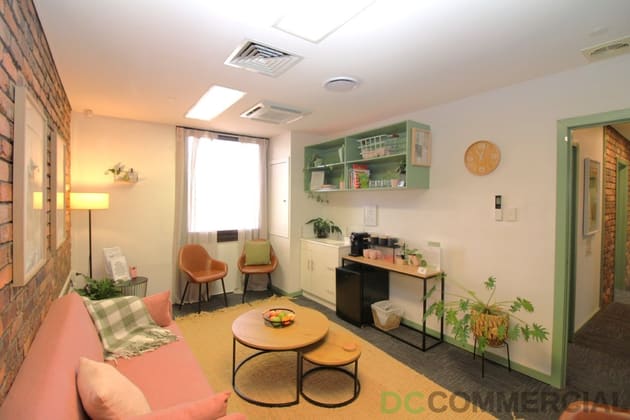6/4 Mylne Street Toowoomba City QLD 4350 - Image 4