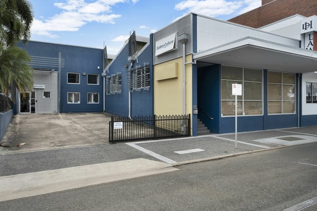 221-229 Sturt St Townsville City QLD 4810 - Image 2