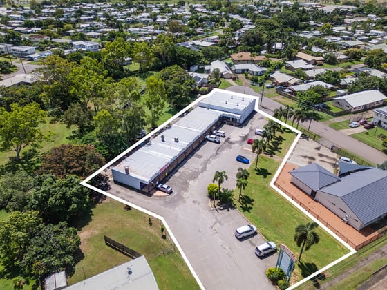 Unit 1/35 Edison St Wulguru QLD 4811 - Image 1