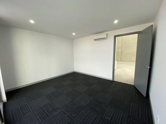 2 Stelvio Close Lynbrook VIC 3975 - Image 4
