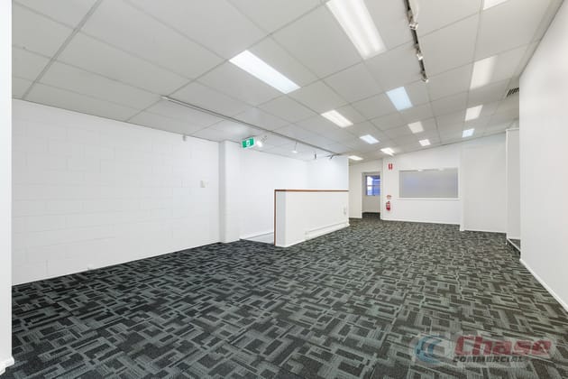 1/32 Brookes Street Bowen Hills QLD 4006 - Image 1
