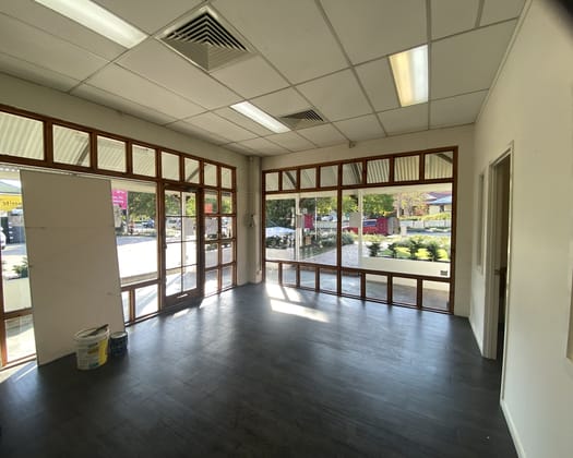 1/7 Main Street Samford Village QLD 4520 - Image 3