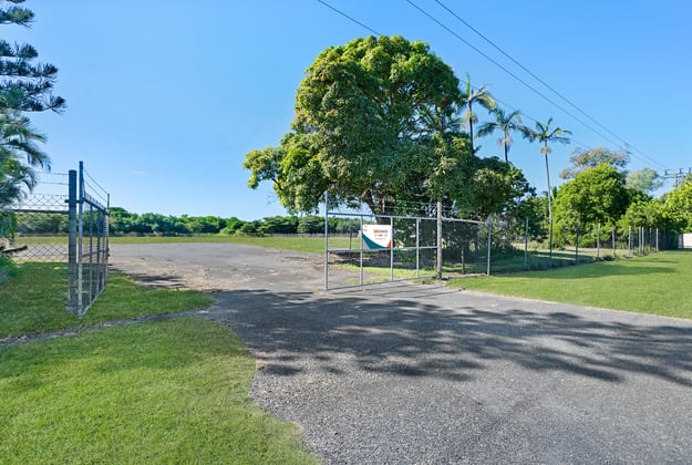 1 Ron Searle Drive Mackay Harbour QLD 4740 - Image 3