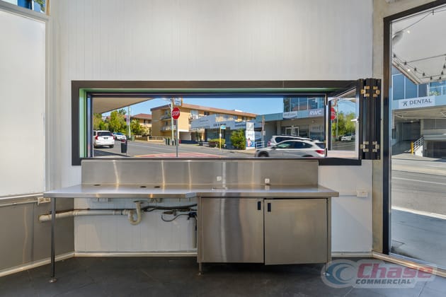 2/188 Cavendish Road Coorparoo QLD 4151 - Image 4