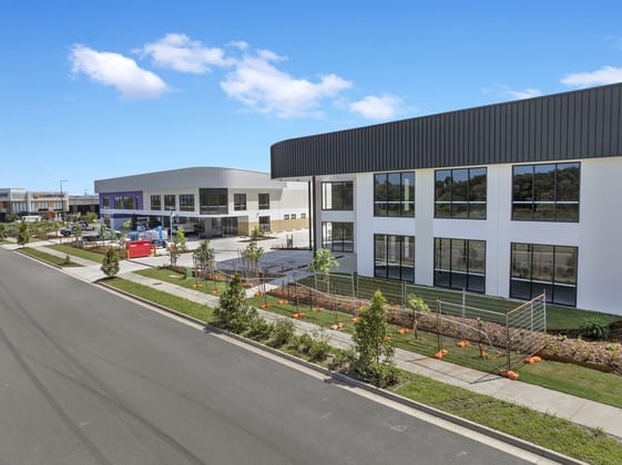 Click to view all images 33-37 Edison Crescent Baringa QLD 4551 - Image 3