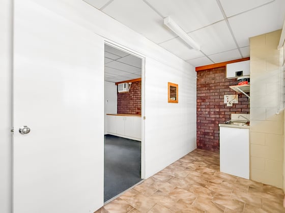 7/68 Simpson Street Beerwah QLD 4519 - Image 4