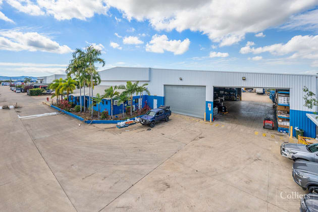696 Ingham Road Mount Louisa QLD 4814 - Image 1