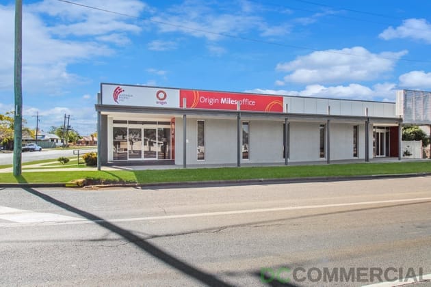 2/105 Murilla Street Miles QLD 4415 - Image 3