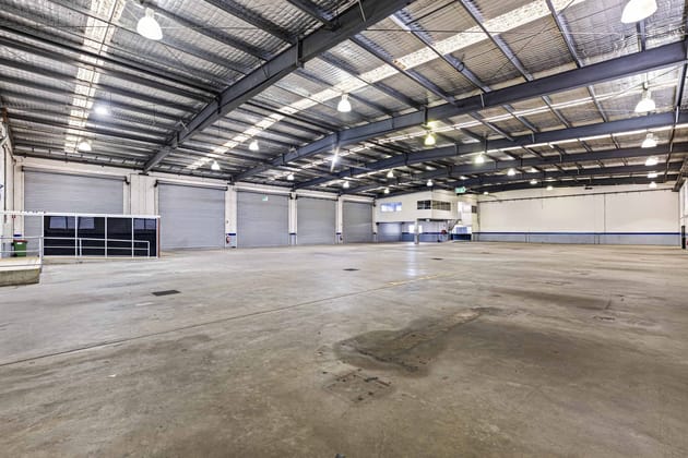 Building 3/126-134 Anzac Avenue Harristown QLD 4350 - Image 3
