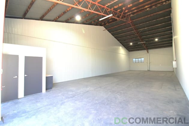 4/18B Goggs Street Toowoomba City QLD 4350 - Image 3
