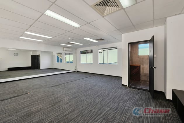 3/43 Lang Parade Milton QLD 4064 - Image 3