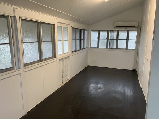 7 Palm Avenue Parramatta Park QLD 4870 - Image 3