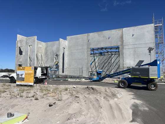 Click to view all images 60 Matison Street Southern River WA 6110 - Image 1