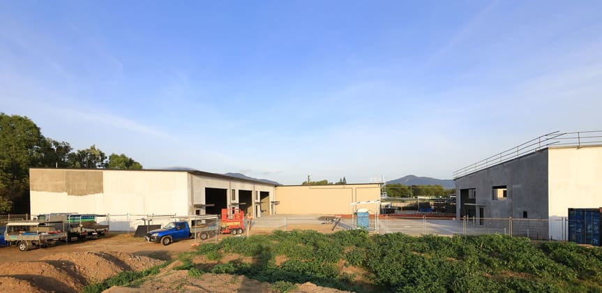 Click to view all images 6 Arc Close Aeroglen QLD 4870 - Image 4