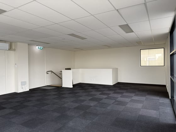 Click to view all images 1/33 Industrial Circuit Cranbourne West VIC 3977 - Image 2