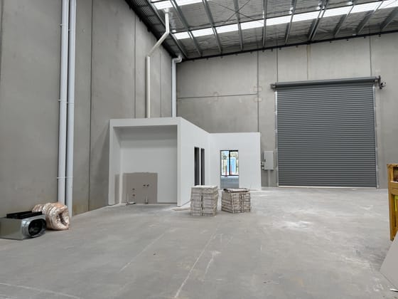 Click to view all images 51 Volk Road Cranbourne West VIC 3977 - Image 4