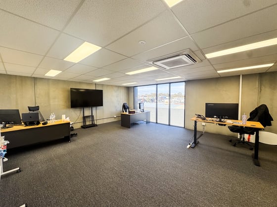 2/53 Yuilles Road Mornington VIC 3931 - Image 5