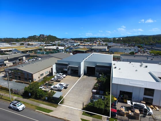 2/5 Brendan Drive Nerang QLD 4211 - Image 1