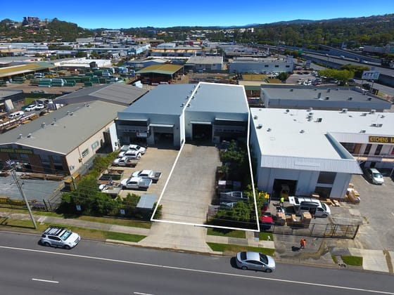 2/5 Brendan Drive Nerang QLD 4211 - Image 2