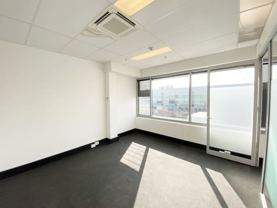 Unit 16/69-73 O'Riordan St Alexandria NSW 2015 - Image 4