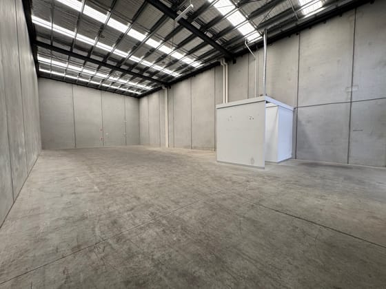 1/4 Silvretta Court Clyde North VIC 3978 - Image 3