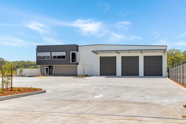 Click to view all images 17 Imperial Avenue Black Hill NSW 2322 - Image 1