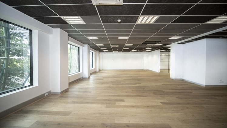 Click to view all images 200 / 18 Kavanagh Street Southbank VIC 3006 - Image 4