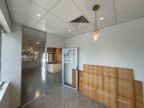 7001 Parkland Drive Walloon QLD 4306 - Image 5