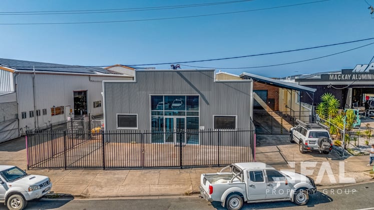 18 McCulloch Street North Mackay QLD 4740 - Image 2