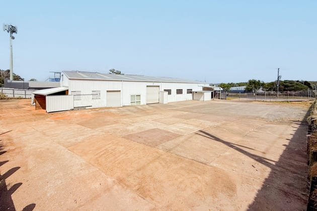 19 Industrial Avenue Caloundra West QLD 4551 - Image 5