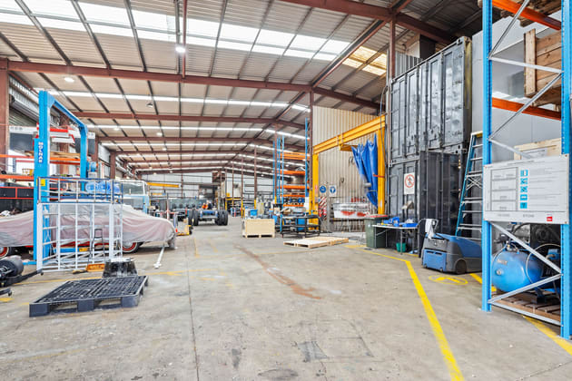 Click to view all images 7 Argon Street Sumner QLD 4074 - Image 3