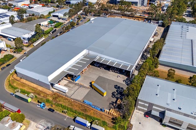 Click to view all images 52 Huntingwood Drive Huntingwood NSW 2148 - Image 2