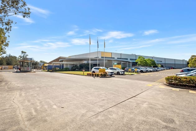 Click to view all images 52 Huntingwood Drive Huntingwood NSW 2148 - Image 5