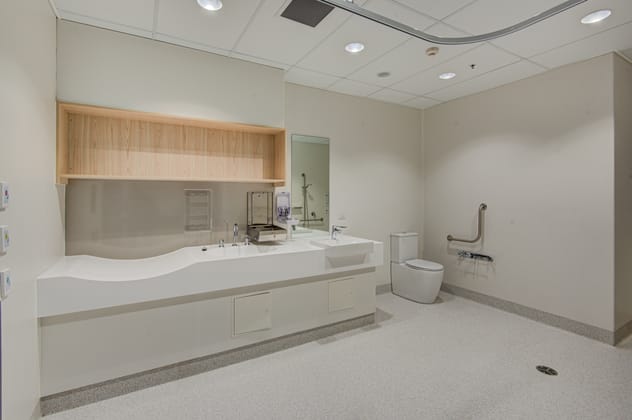 Click to view all images Bloomfield Medical Centre 1521 Forest Road Orange NSW 2800 - Image 4