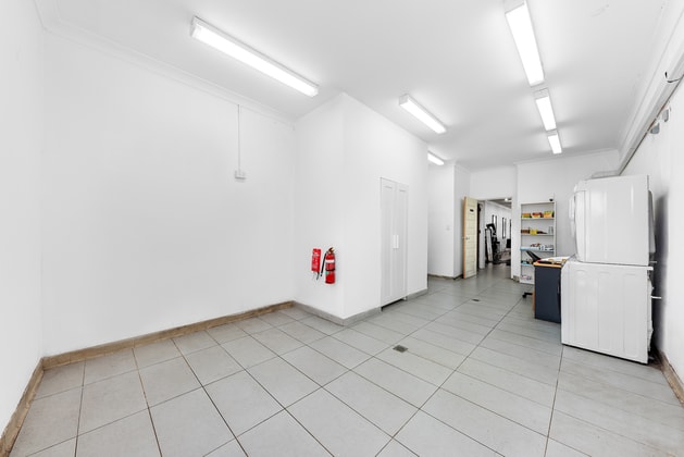 Click to view all images Ground/127 Avoca Street Randwick NSW 2031 - Image 5