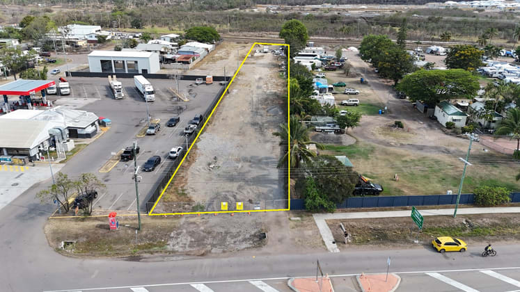 Click to view all images 906 Ingham Road Bohle QLD 4818 - Image 2