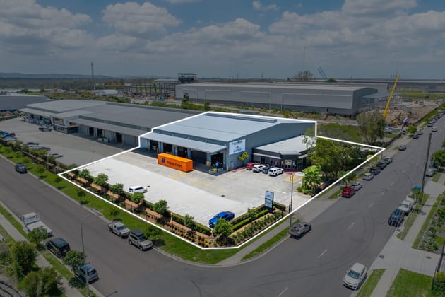 Click to view all images 45 Hume Drive Bundamba QLD 4304 - Image 1