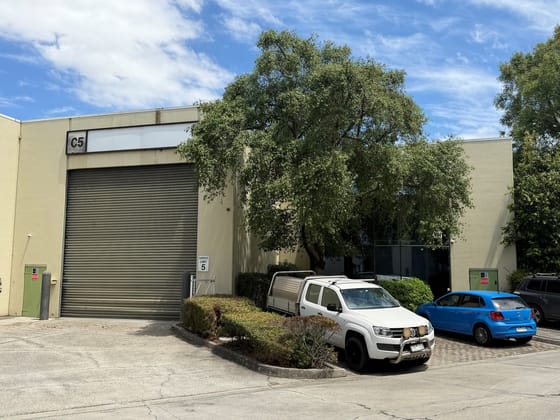 Click to view all images C2 & C5/5 Janine Street Scoresby VIC 3179 - Image 2