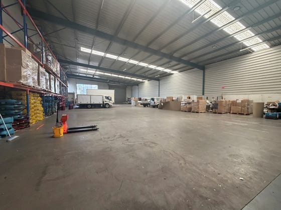 Click to view all images C2 & C5/5 Janine Street Scoresby VIC 3179 - Image 3